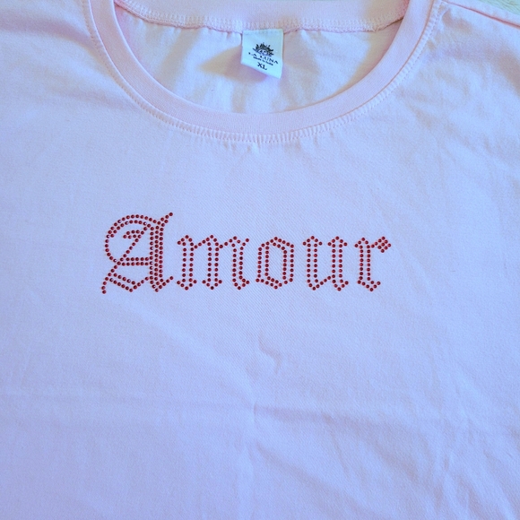 La Luna🌙 "Amour"♥️ Rhinestone Tee👕 - NWT - Picture 7 of 14